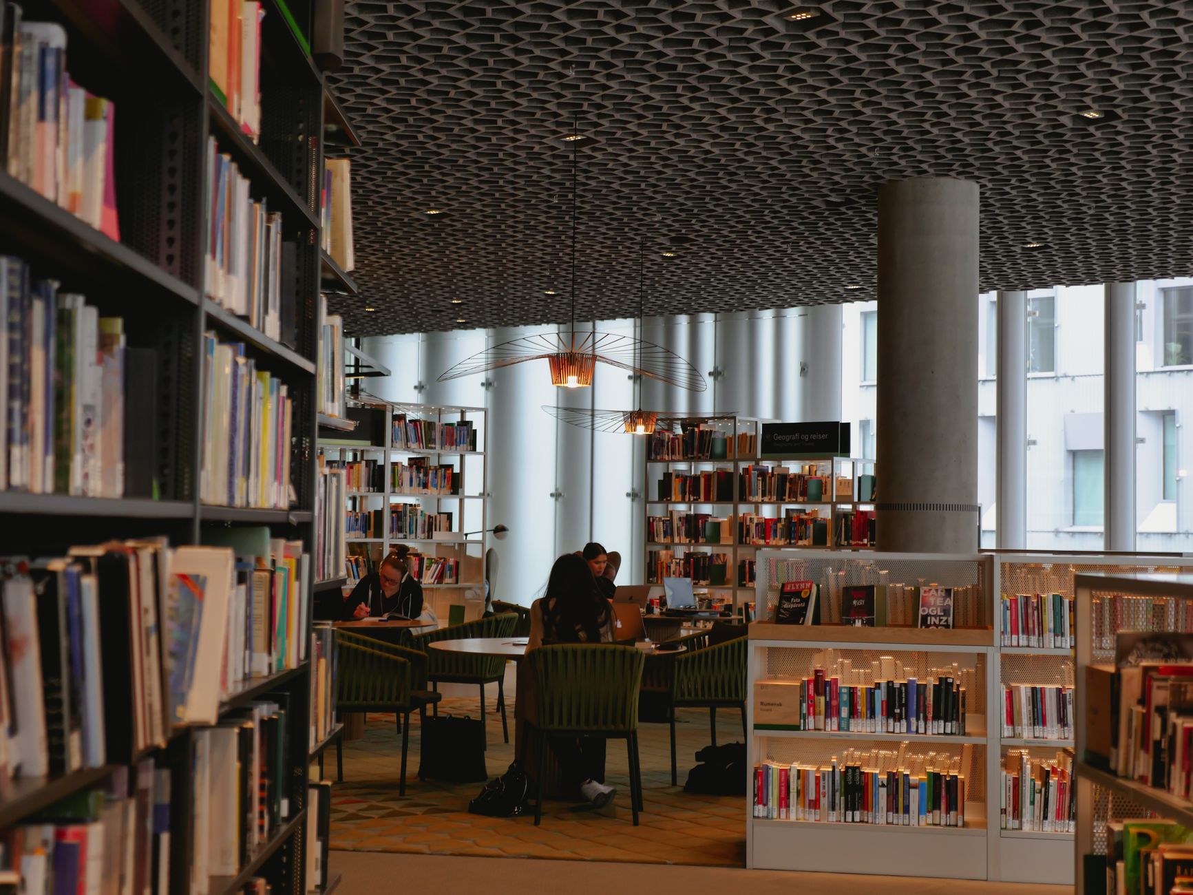 留学申请资料核验场景
