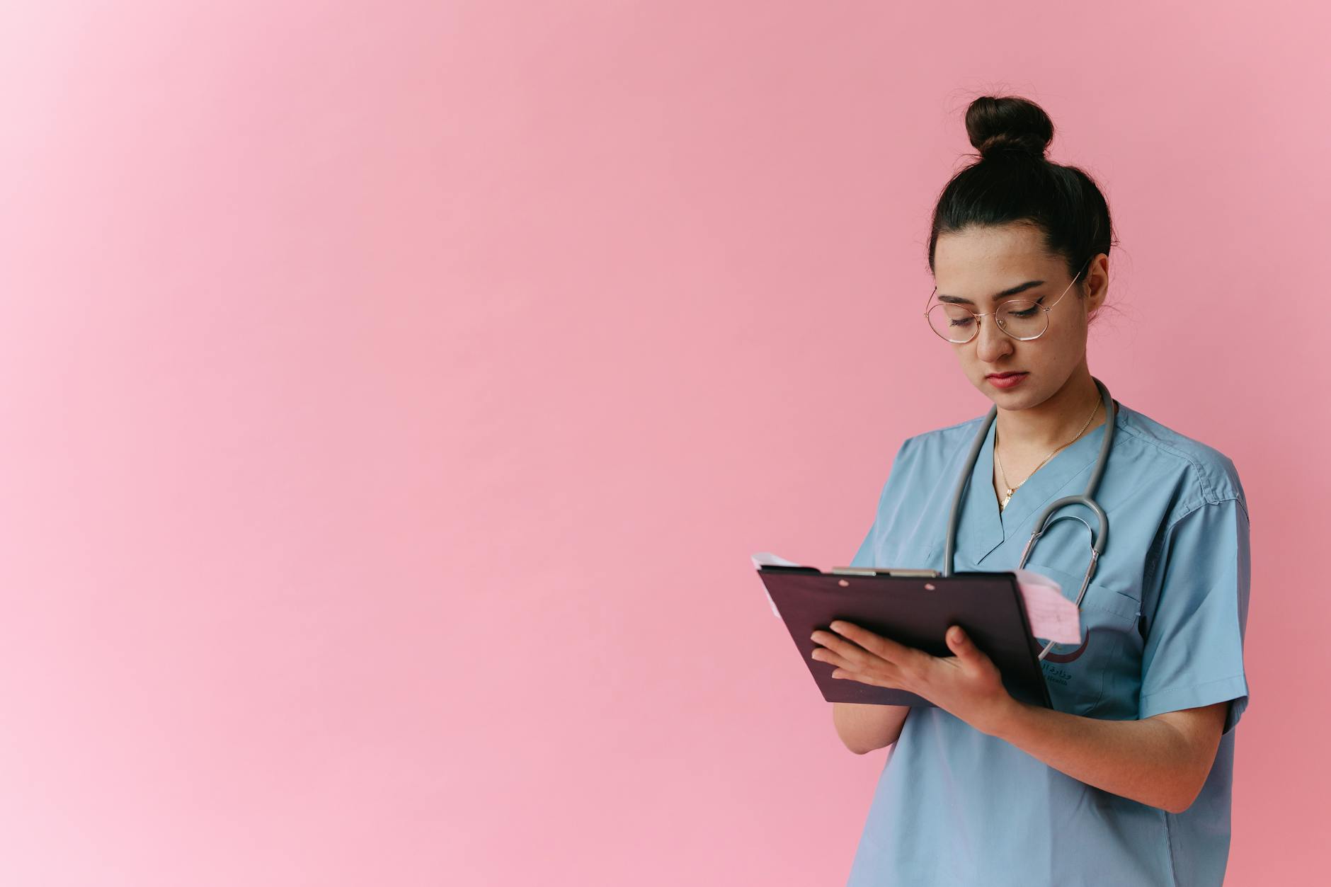 nursing salary UK Australia, NMC registration, AHPRA pathway, post-study work visa, nurse PR Austral