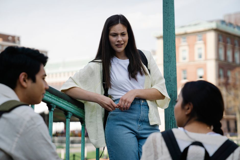 Newcastle East Public School（Newcastle）国际学生入学：2026/2027 开放年级、学区与陪读要求