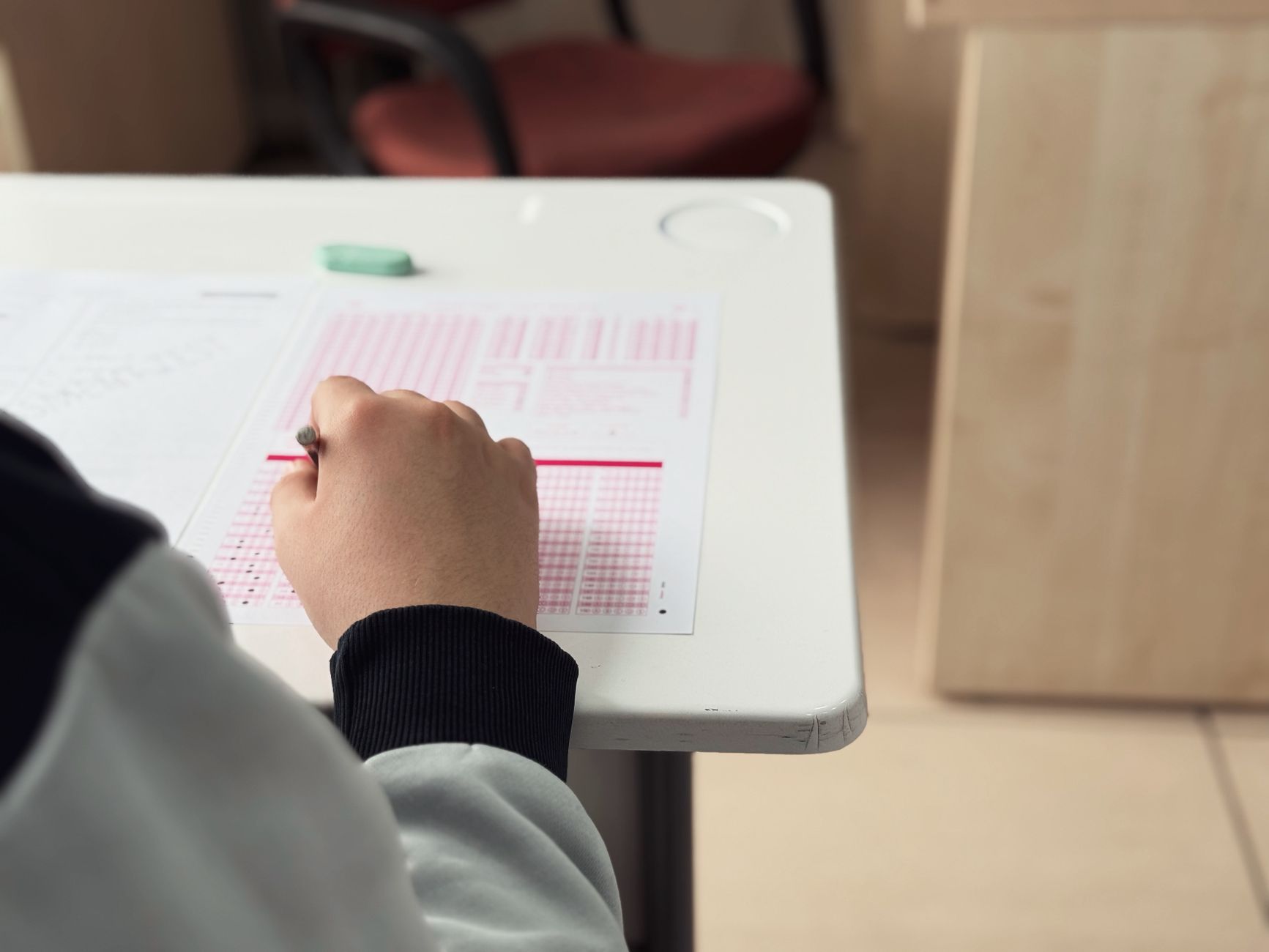 澳洲留学中介排名怎么看：2027QS澳洲大学排名下资质与录取案例数据对比